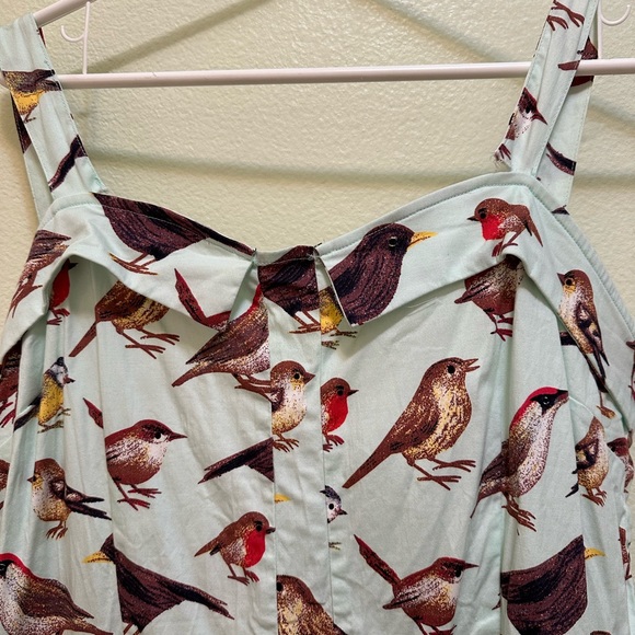 Plus size vintageish dress. Size 4x but really like a 2x. Worn a couple times. - Picture 5 of 6